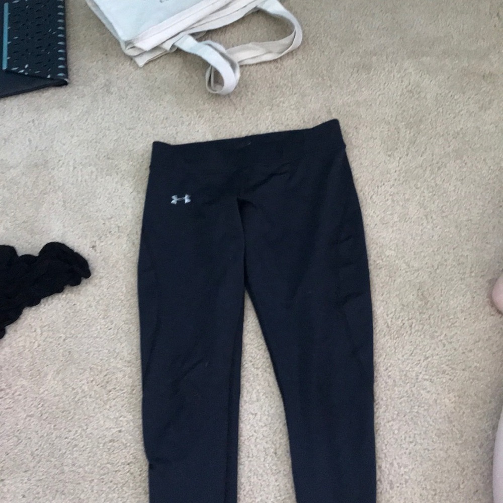 UnderArmor black leggings